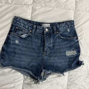 Mid wasted Jean shorts